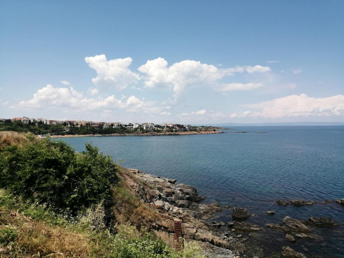 Apartments Del Sol - Sunny Island Complex Chernomorets Bagian luar foto