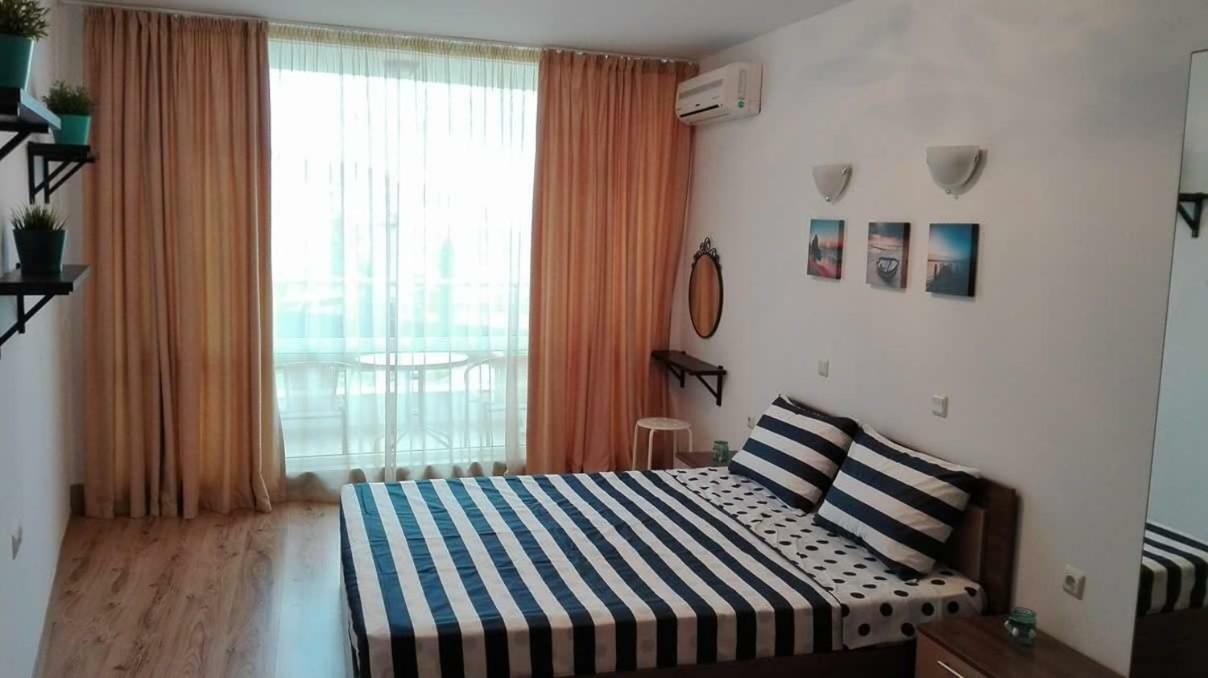 Apartments Del Sol - Sunny Island Complex Chernomorets Bagian luar foto